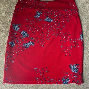 LuLaRoe XL pencil skirt, red with light blue flowers. Great condition